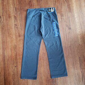 LADIES YOGA PANTS. NEW WITH TAGS